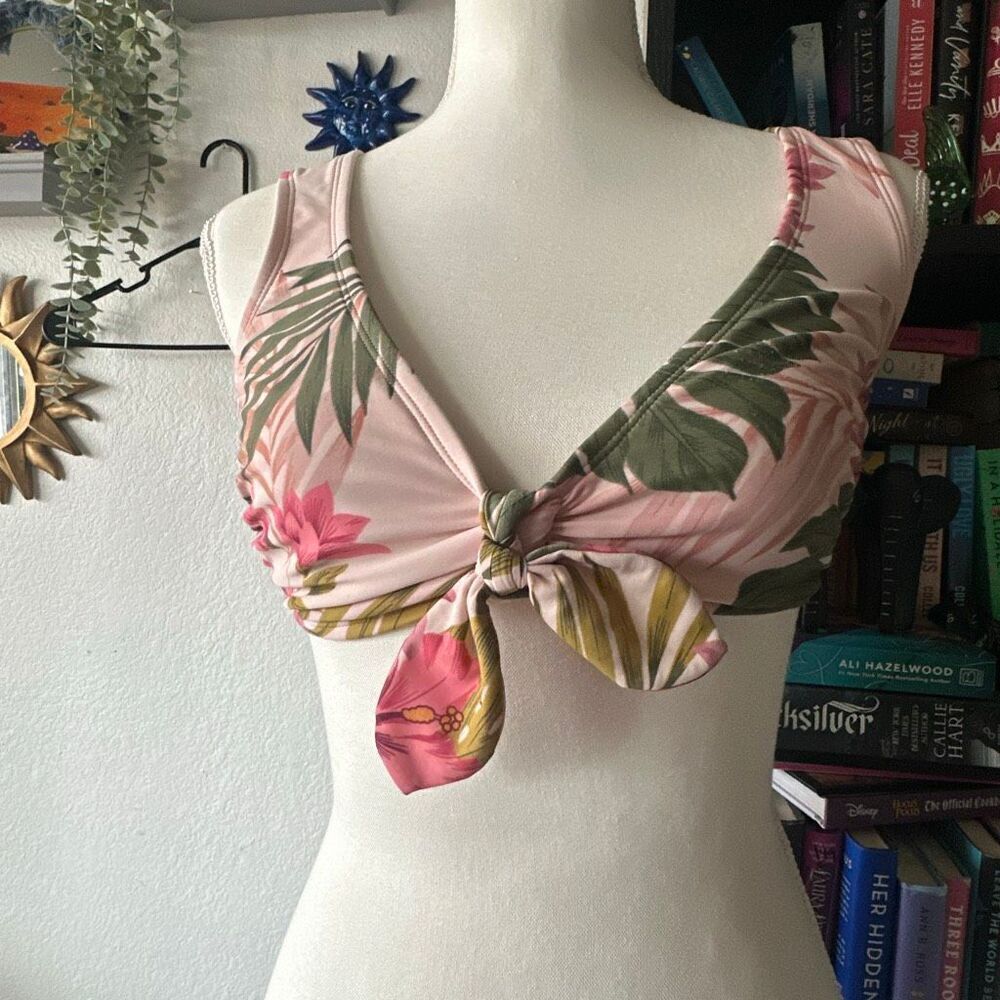 Kona Sol Size Medium Green and Pink Swim Suit Top Bikini top Floral print - Picture 2 of 5